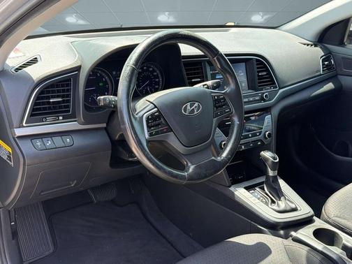 Symphony Silver 2018 Hyundai ELANTRA Value Edition
