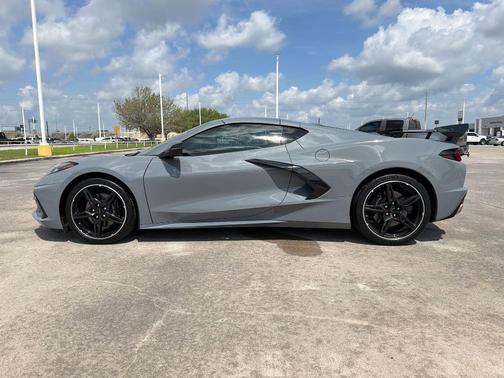 2024 Chevrolet Corvette Stingray w/2LT
