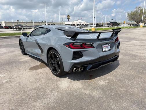 2024 Chevrolet Corvette Stingray w/2LT
