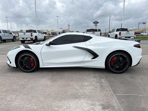 Arctic White 2023 Chevrolet Corvette Stingray w/2LT