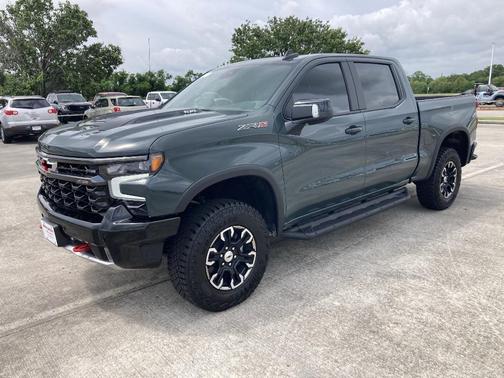 2025 Chevrolet Silverado 1500 ZR2