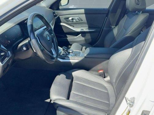 2020 BMW 330 330i
