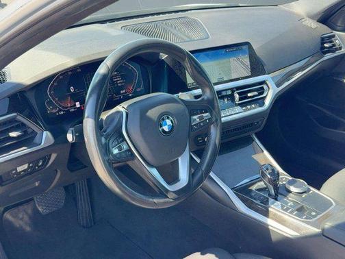 2020 BMW 330 330i