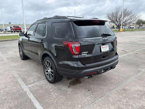 2018 Ford Explorer Sport