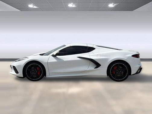 Arctic White 2023 Chevrolet Corvette Stingray w/2LT