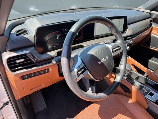 Glacial White Pearl 2025 Kia Telluride EX X-Line