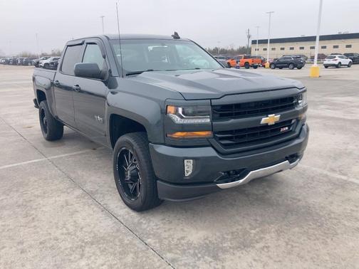 2018 Chevrolet Silverado 1500 2LT