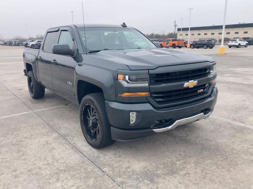 2018 Chevrolet Silverado 1500 2LT