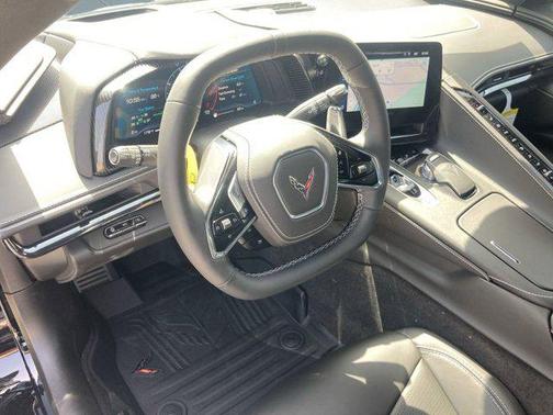 2025 Chevrolet Corvette Stingray w/3LT
