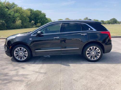 2017 Cadillac XT5 Premium Luxury