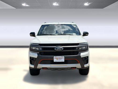 Star White Metallic Tri-Coat 2024 Ford Expedition Timberline