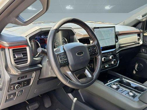 Star White Metallic Tri-Coat 2024 Ford Expedition Timberline