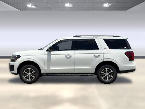 Star White Metallic Tri-Coat 2024 Ford Expedition Timberline