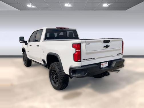 2026 Chevrolet Silverado 2500 Crew Cab, Standard Bed, XR2, 4WD