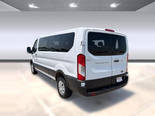 Oxford White 2022 Ford Transit-350 XLT