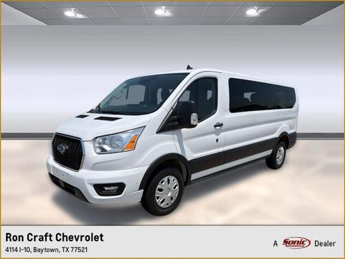 Oxford White 2022 Ford Transit-350 XLT