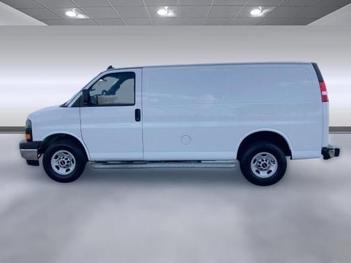 2023 GMC Savana 2500 Work Van