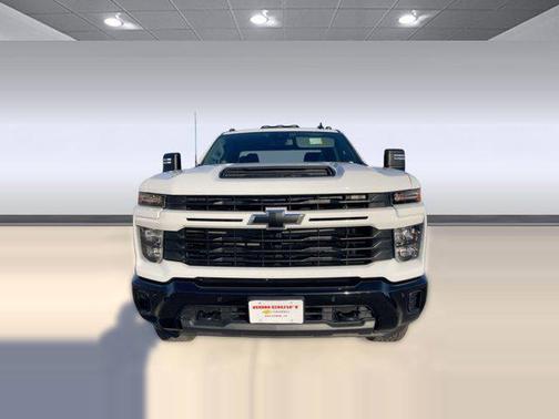 2026 Chevrolet Silverado 2500 Custom