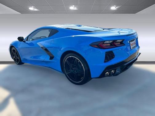 2021 Chevrolet Corvette Stingray w/2LT