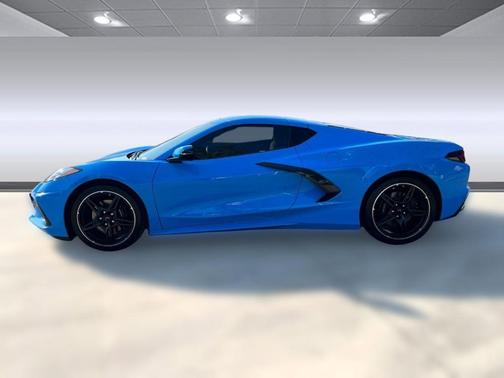 2021 Chevrolet Corvette Stingray w/2LT