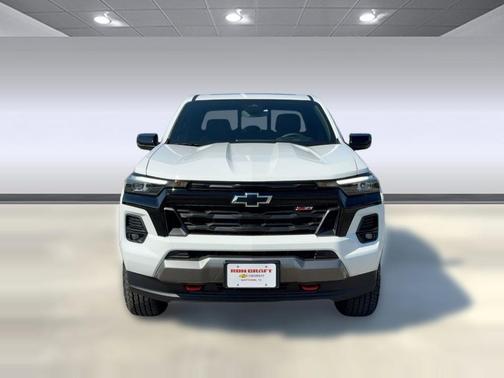 Summit White 2026 Chevrolet Colorado Z71