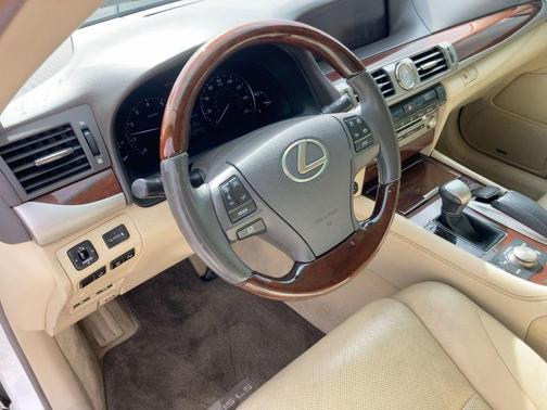 2013 Lexus LS 460 Base