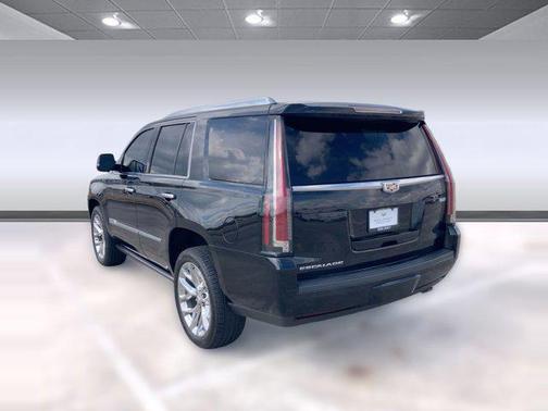 2016 Cadillac Escalade Platinum