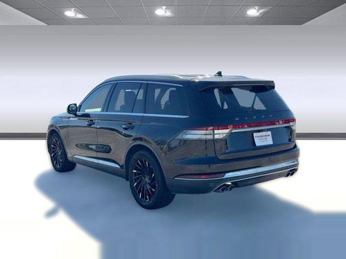2021 Lincoln Aviator Standard