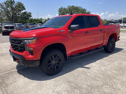 2025 Chevrolet Silverado 1500 Custom Trail Boss