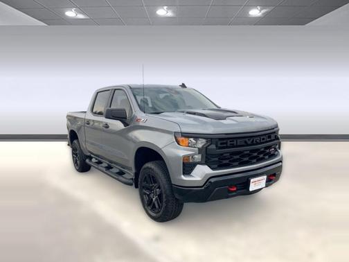 Sterling Gray Metallic 2026 Chevrolet Silverado 1500 Custom Trail Boss