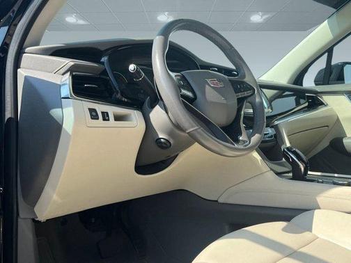 2022 Cadillac XT6 Premium Luxury AWD