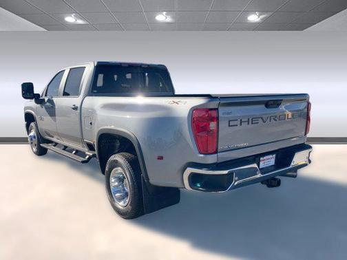 2026 Chevrolet Silverado 3500 LT
