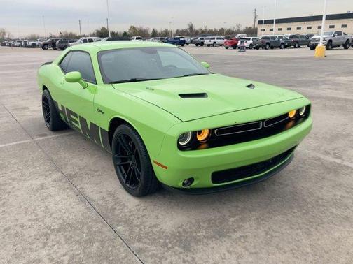 2015 Dodge Challenger R/T Plus