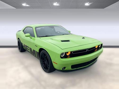 2015 Dodge Challenger R/T Plus