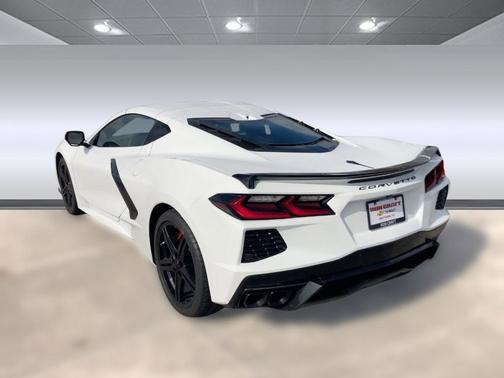 2026 Chevrolet Corvette Stingray w/1LT