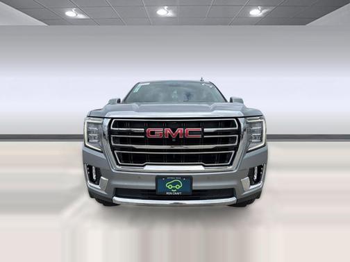 Sterling Metallic 2023 GMC Yukon SLT