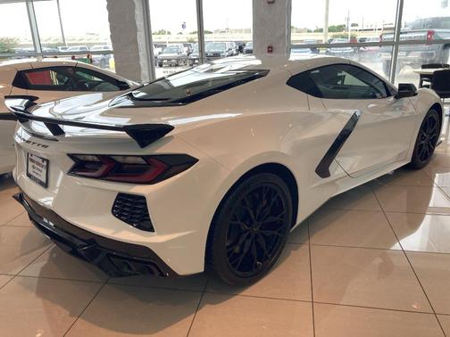 2025 Chevrolet Corvette Stingray w/3LT