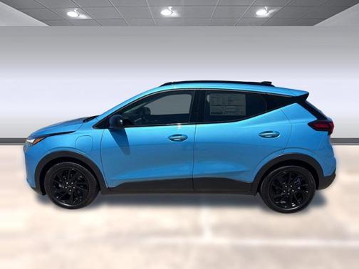 Marina Blue Metallic 2027 Chevrolet Bolt RS
