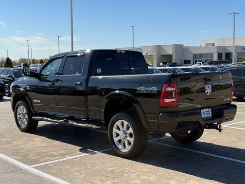 2021 RAM 2500 Laramie Crew Cab 4x4 6'4' Box