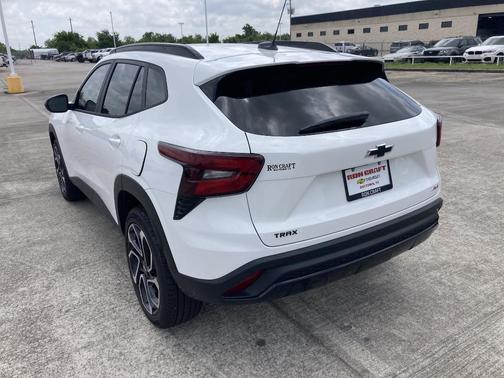 2025 Chevrolet Trax FWD 2RS