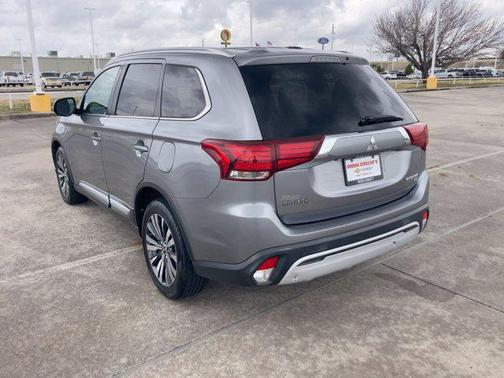 2019 Mitsubishi Outlander SEL