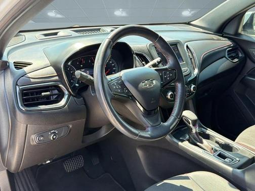 Summit White 2022 Chevrolet Equinox FWD RS