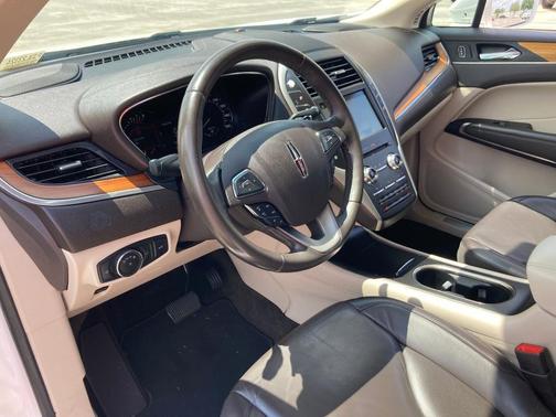 2018 Lincoln MKC Select