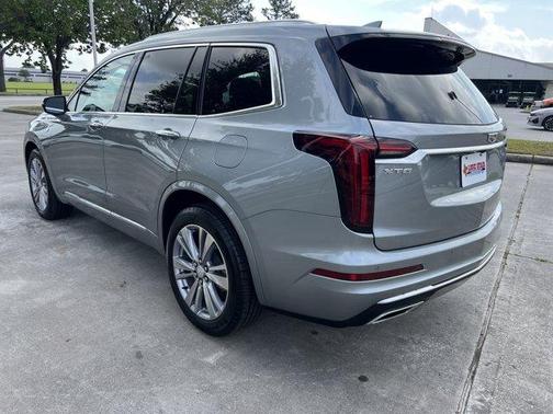 2024 Cadillac XT6 Premium Luxury FWD