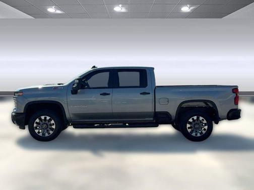2026 Chevrolet Silverado 2500 Custom