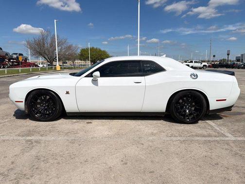 2018 Dodge Challenger R/T Scat Pack