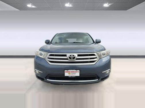 2013 Toyota Highlander SE