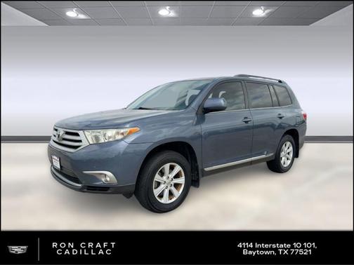 2013 Toyota Highlander SE