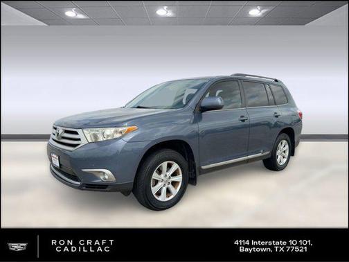 2013 Toyota Highlander SE