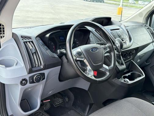 2017 Ford Transit-350 XLT